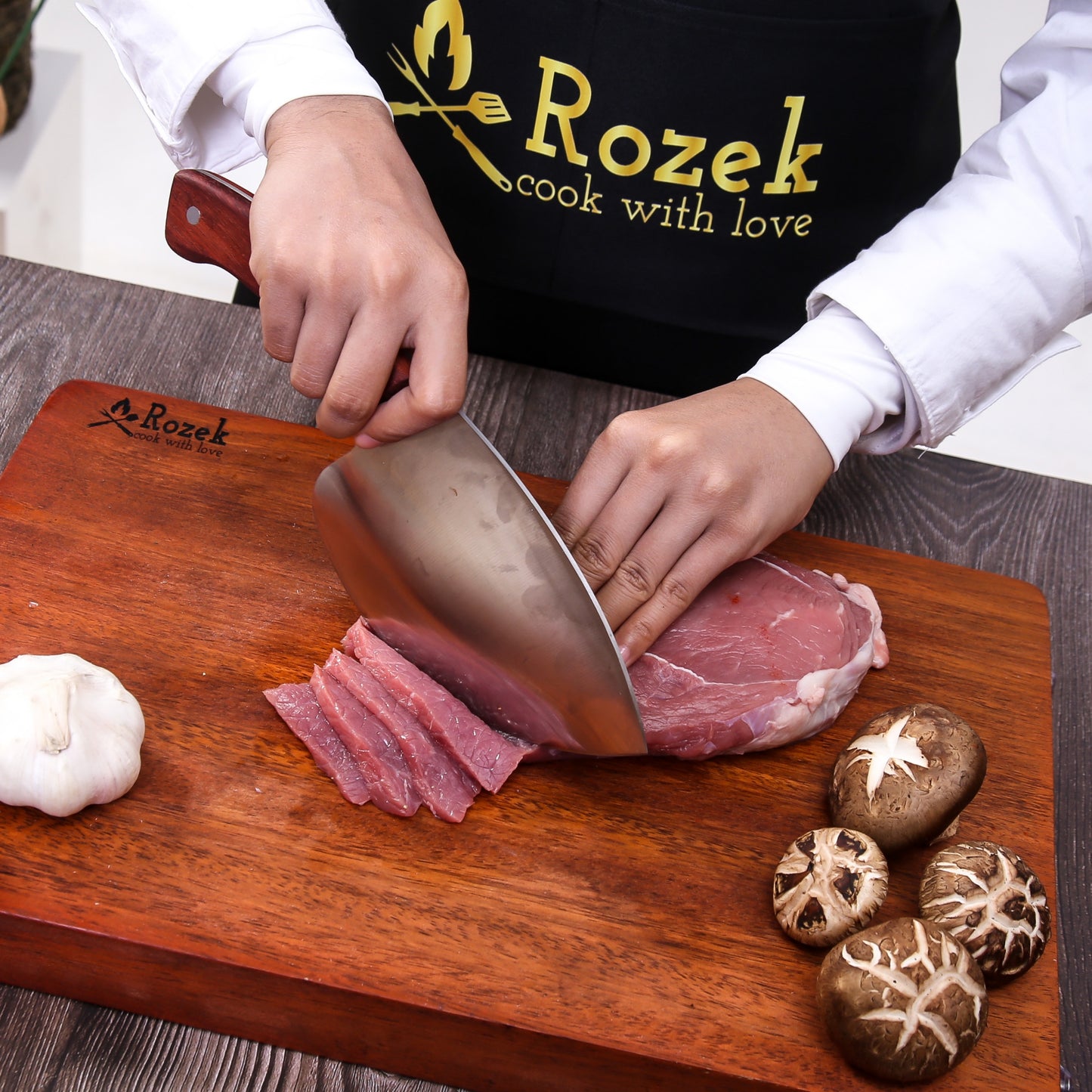 Rozek Pisau Cinta